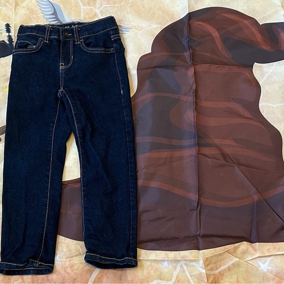 Children’s Place Jeans: Boys size 5 - Picture 1 of 7